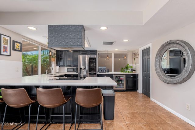 2309 E COMMONWEALTH Avenue, Chandler, AZ 85225