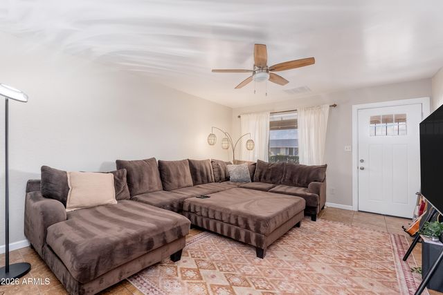 2309 E COMMONWEALTH Avenue, Chandler, AZ 85225