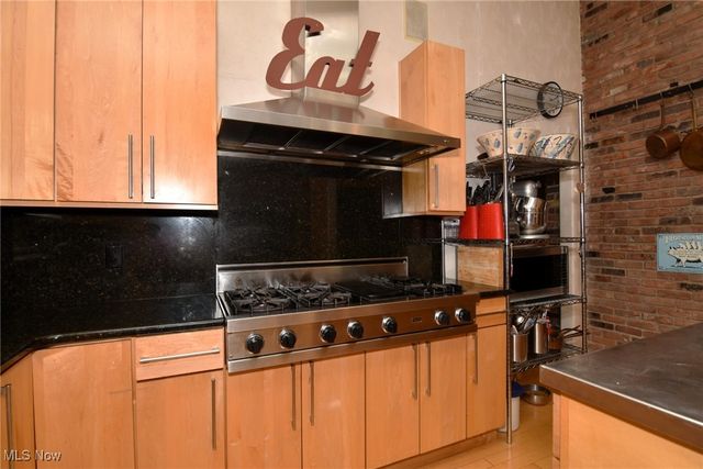 30700 Ainsworth Drive, Pepper Pike, OH 44124