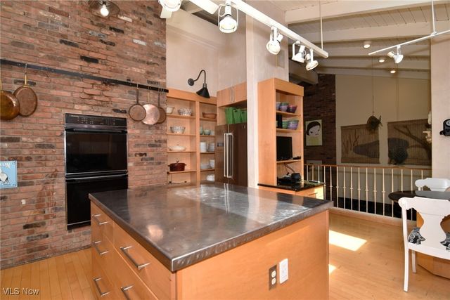 30700 Ainsworth Drive, Pepper Pike, OH 44124