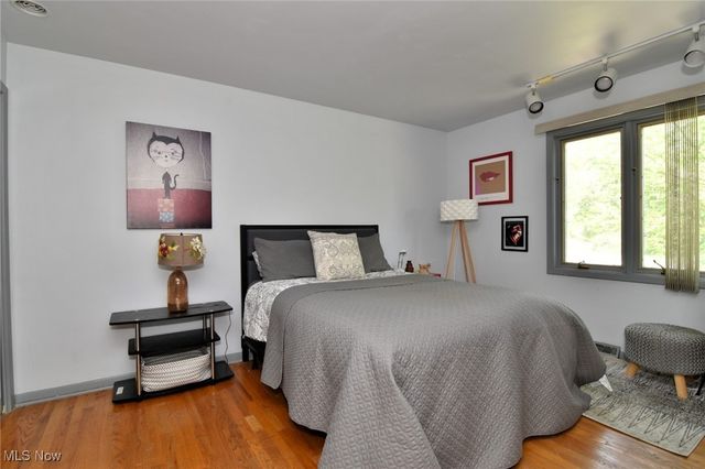 30700 Ainsworth Drive, Pepper Pike, OH 44124