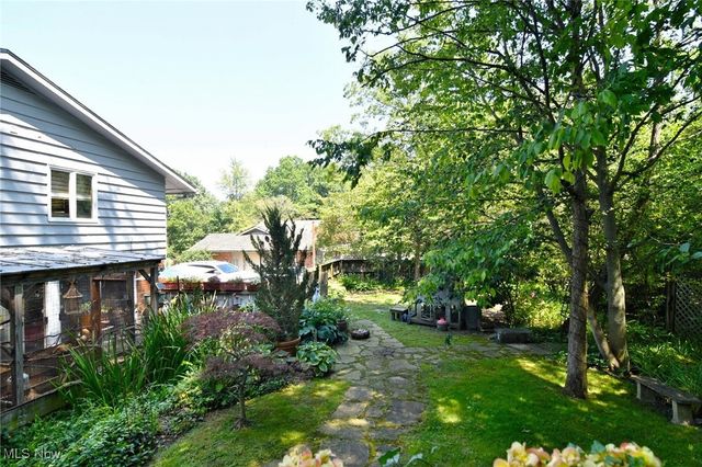 30700 Ainsworth Drive, Pepper Pike, OH 44124