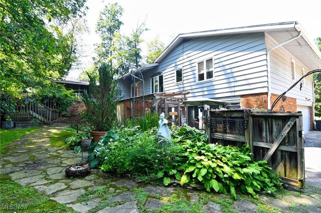 30700 Ainsworth Drive, Pepper Pike, OH 44124