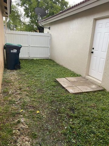 11389 SW 185th Terrace, Miami, FL 33157