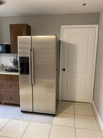 11389 SW 185th Terrace, Miami, FL 33157