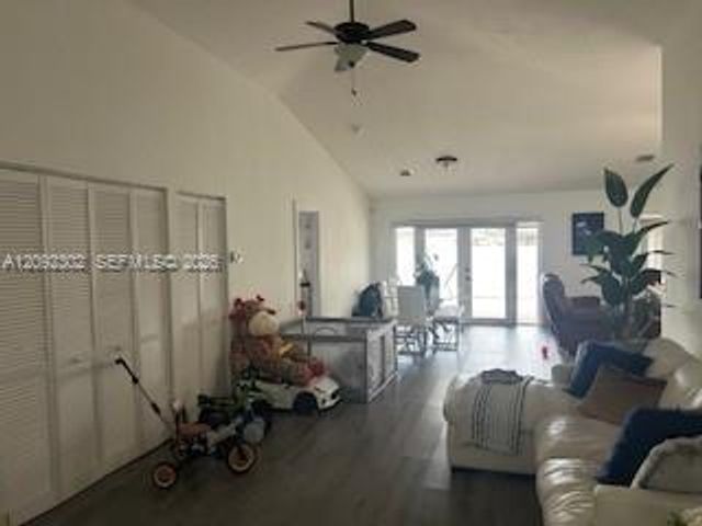 11389 SW 185th Terrace, Miami, FL 33157