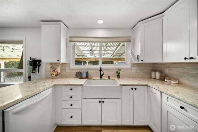 340 N Kentucky Avenue, East Wenatchee, WA 98802