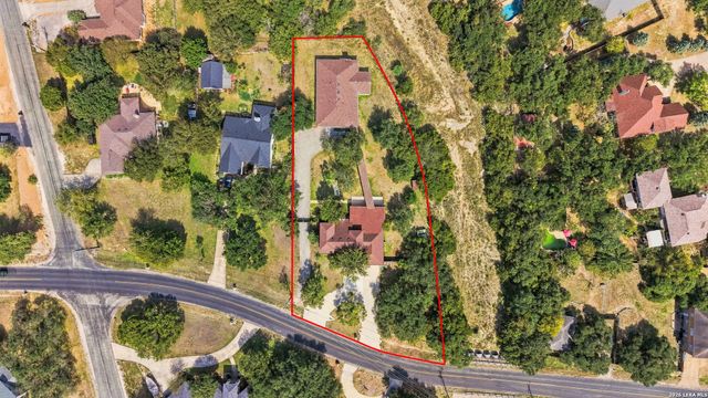 511 DEER CROSS LN, San Antonio, TX 78260
