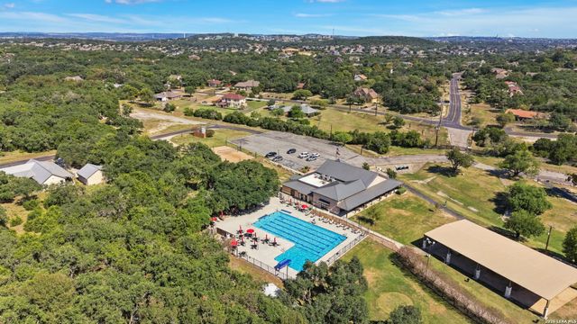 511 DEER CROSS LN, San Antonio, TX 78260