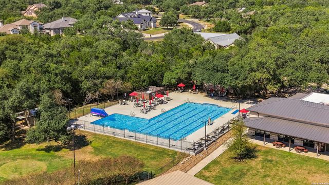 511 DEER CROSS LN, San Antonio, TX 78260
