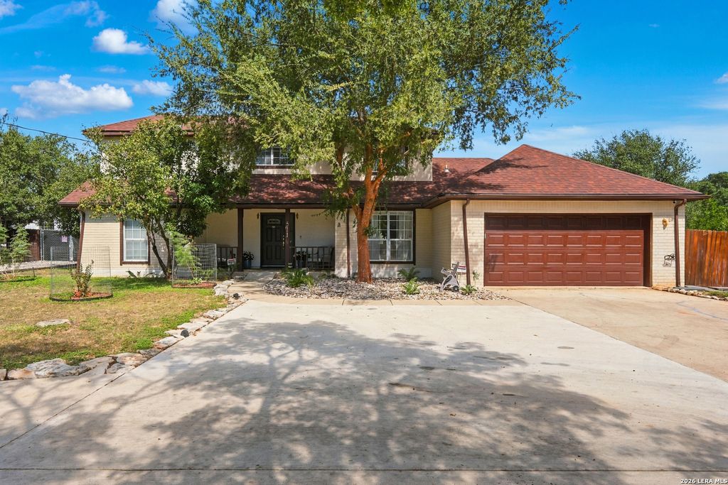 511 DEER CROSS LN, San Antonio, TX 78260