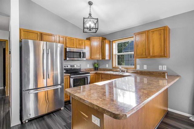 104 Shawn Avenue, Arlington, WI 53911