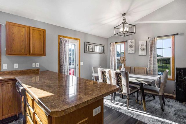 104 Shawn Avenue, Arlington, WI 53911
