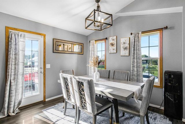 104 Shawn Avenue, Arlington, WI 53911