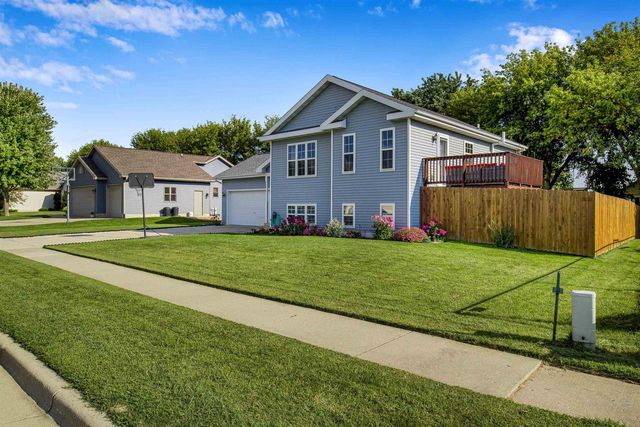 104 Shawn Avenue, Arlington, WI 53911