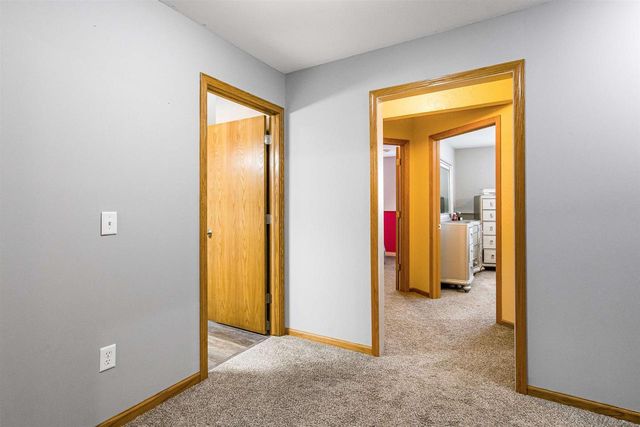 104 Shawn Avenue, Arlington, WI 53911