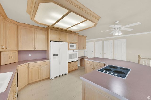 9943 S EDEN VIEW CT, South Jordan, UT 84095