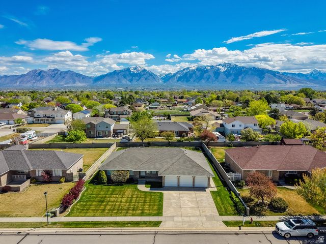 9943 S EDEN VIEW CT, South Jordan, UT 84095