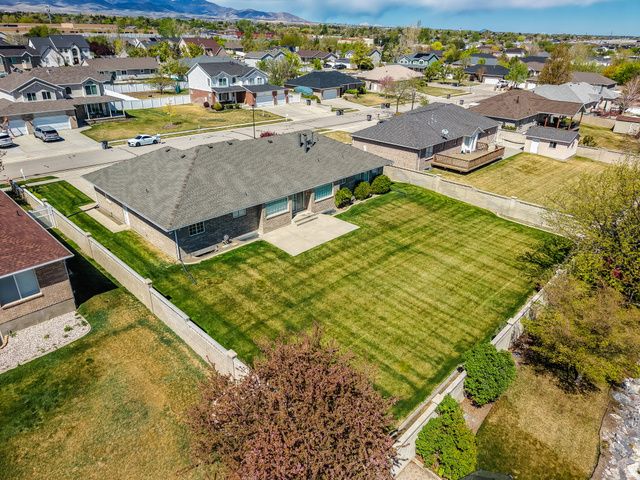 9943 S EDEN VIEW CT, South Jordan, UT 84095