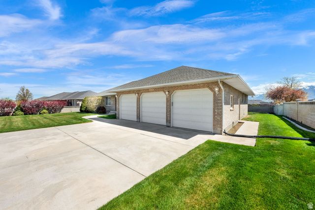 9943 S EDEN VIEW CT, South Jordan, UT 84095