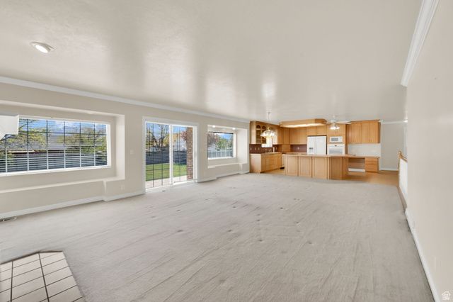 9943 S EDEN VIEW CT, South Jordan, UT 84095