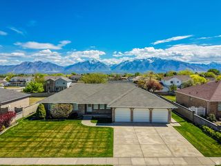 9943 S EDEN VIEW CT CIR, South Jordan, UT 84095