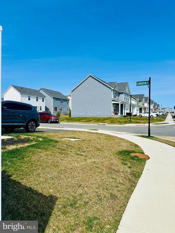 101 LAKOTA ST, Winchester, VA 22602