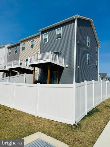 101 LAKOTA ST, Winchester, VA 22602