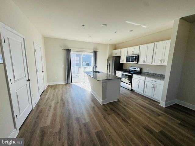 101 LAKOTA ST, Winchester, VA 22602