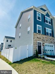 101 LAKOTA ST, Winchester, VA 22602