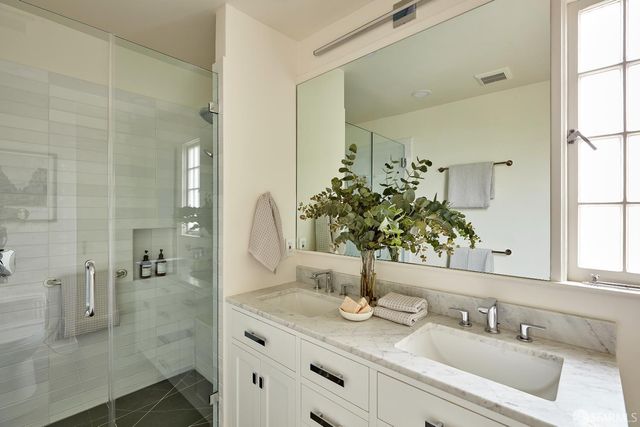 2715 Lake Street, San Francisco, CA 94121