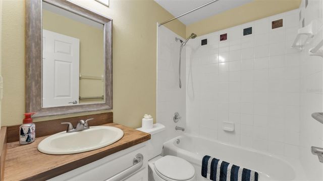 4024 WINDCHIME LANE, Lakeland, FL 33811