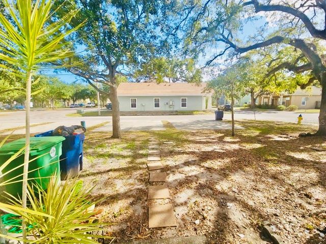 7703 N BRANCH AVENUE, Tampa, FL 33604