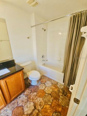 7703 N BRANCH AVENUE, Tampa, FL 33604