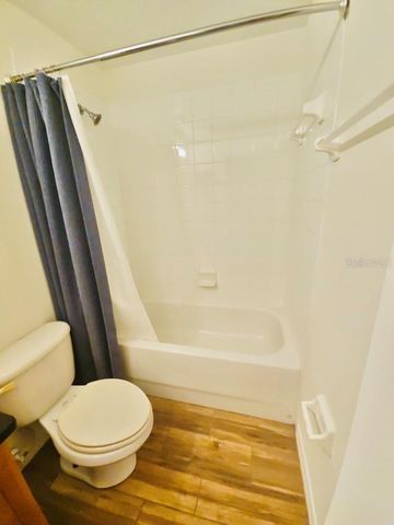 7703 N BRANCH AVENUE, Tampa, FL 33604