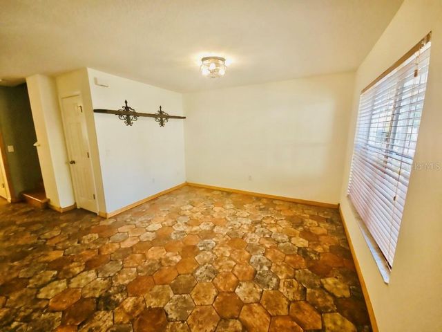 7703 N BRANCH AVENUE, Tampa, FL 33604