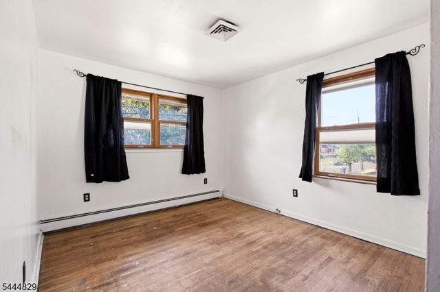 1852 W 5Th St, Piscataway Twp., NJ 08854