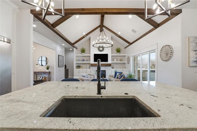 712 Forest Circle, Washington, OK 73093