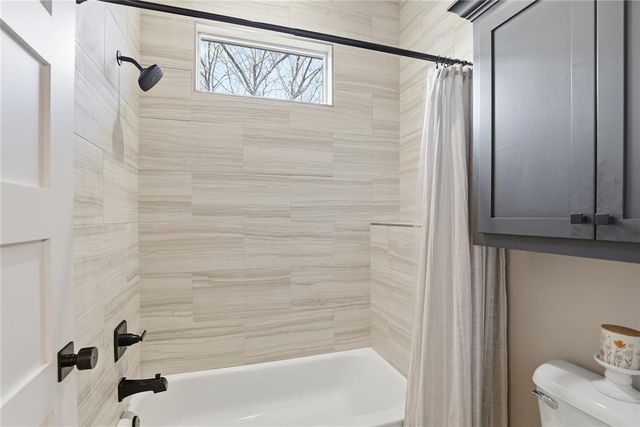 712 Forest Circle, Washington, OK 73093