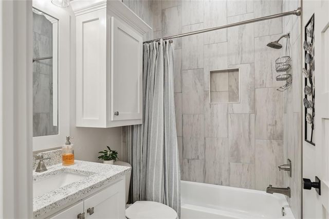 712 Forest Circle, Washington, OK 73093