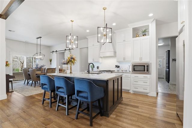 712 Forest Circle, Washington, OK 73093