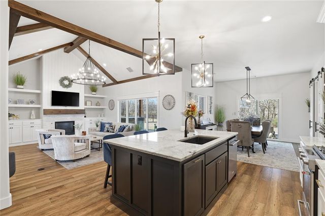 712 Forest Circle, Washington, OK 73093