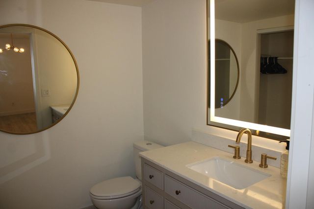 1342 Church St, Roseville, CA 95678