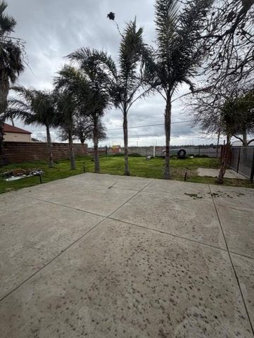 1342 Church St, Roseville, CA 95678