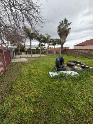 1342 Church St, Roseville, CA 95678