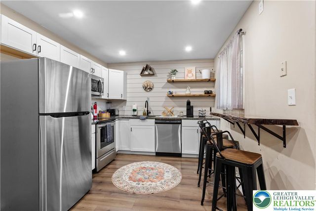 7483 Cottage Lane, Coolbaugh Twp, PA 18466