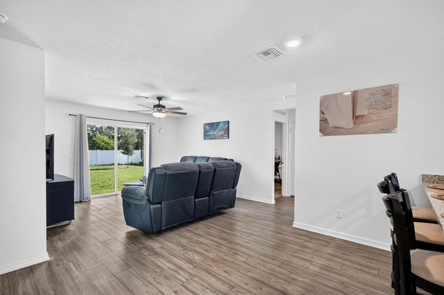 491 SW DAILEY Avenue, Port St. Lucie, FL 34953