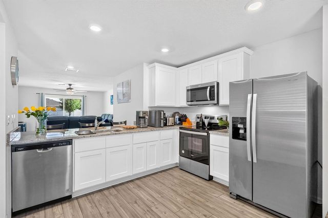 491 SW DAILEY Avenue, Port St. Lucie, FL 34953