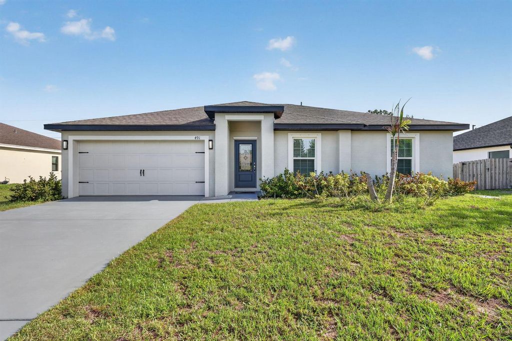 491 SW DAILEY Avenue, Port St. Lucie, FL 34953
