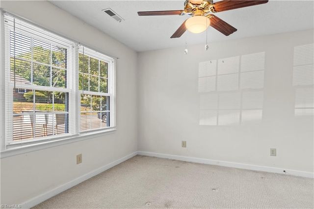 3663 Heathrow Drive, Winston-salem, NC 27127